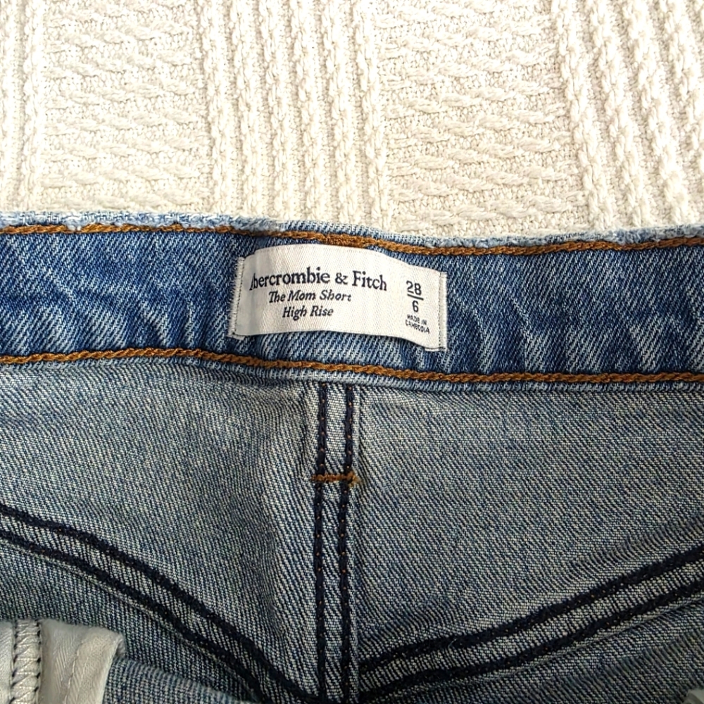 A&F High Rise Mom Short 28/6 - Picture 6 of 6